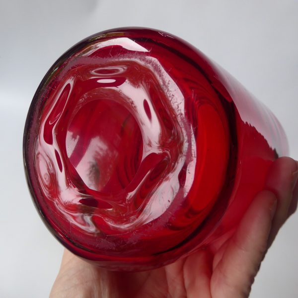 Whitefriars 8473 Ruby Red Wave/Ribbed art glass vase by Marriott Powell, 8" 20cm - Image 13