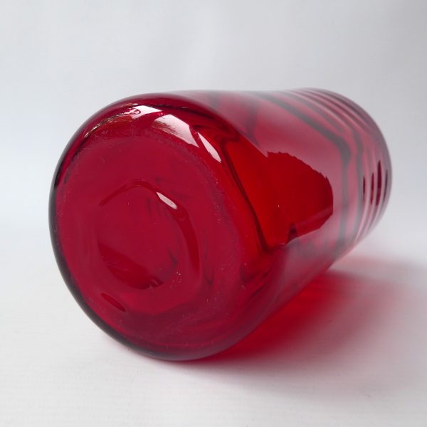 Whitefriars 8473 Ruby Red Wave/Ribbed art glass vase by Marriott Powell, 8" 20cm - Image 9