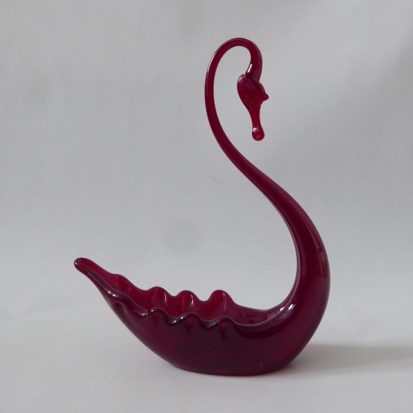 Whitefriars art glass swan figurine Ruby Red 8" 20cm. 1960s midcentury dish bowl - Image 5
