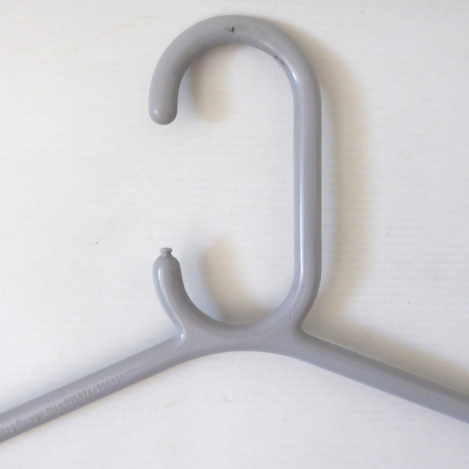 10 grey Swedish made vintage coat hangers, Morplan rainbow hanger 42, 1970s 1980 - Image 11