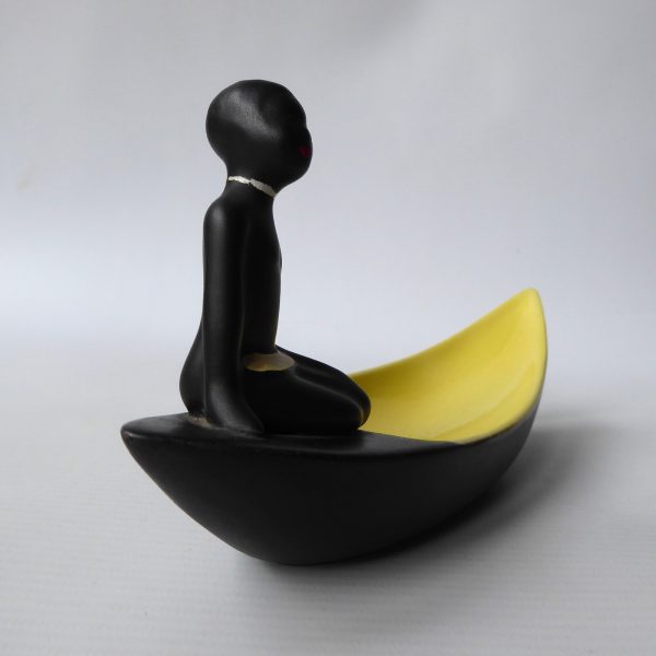 1950s ceramic bowl, African style boat & lady. Black & yellow mid century dish - Image 3