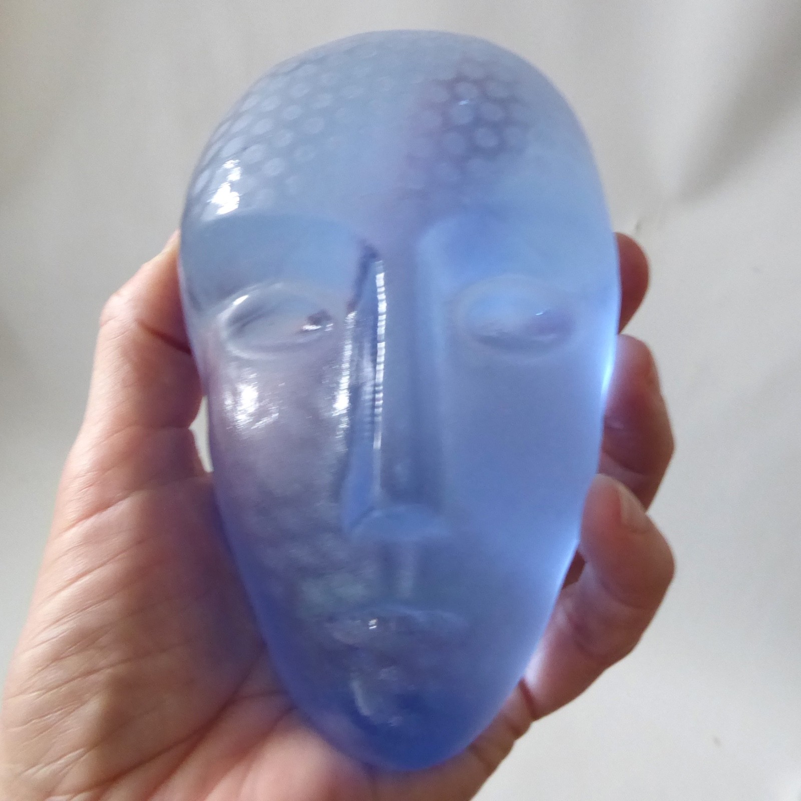 5" Kosta Boda Brains art glass face sculpture, Sweden Bertil Vallien blue spotty - Image 8