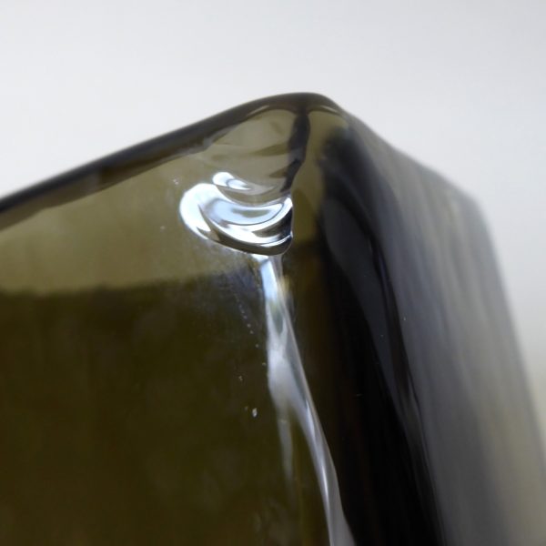 Art glass vase in the style of Whitefriars Drunken Brick Layer, willow/smoke 8" - Image 13