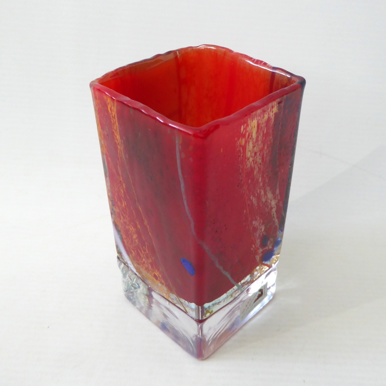 Atelier Beranek art glass vase, Czech handmade red block square. Prob. Petr Hora - Image 7