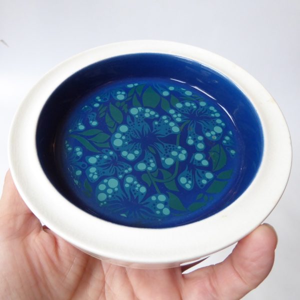 Carlton Ware 1960s 1970s retro vintage pin dish, blue white ceramic ashtray bowl - Image 9