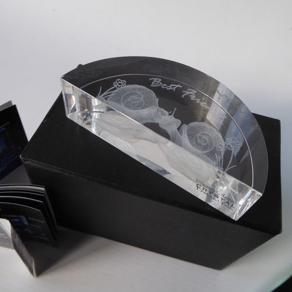 Crystal Treasures 2003 Best Friends crystal paperweight, boxed arched glass gift - Image 10