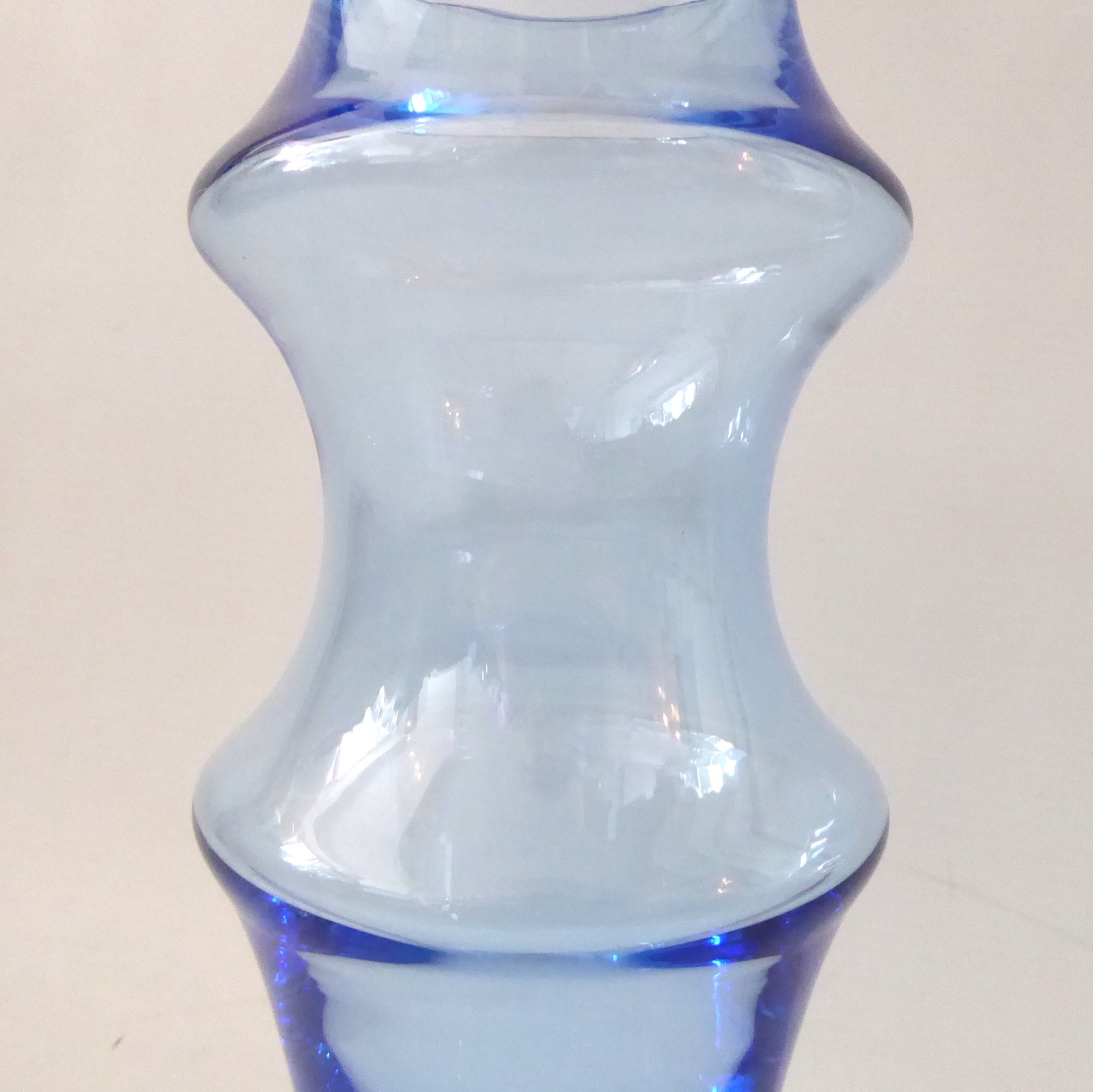 Dartington Crystal vintage hooped blue art glass vase, cased 1980s modernist - Image 5