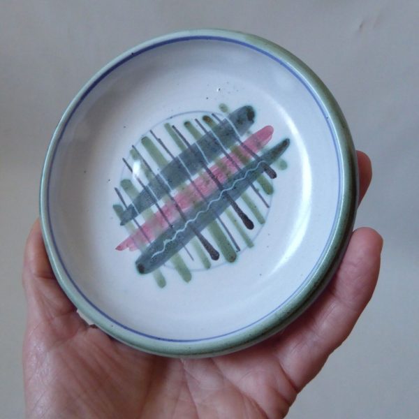 Dennis Townsend DDD 1940s Rye Pottery small pottery ceramic clay pin dish, green - Image 11