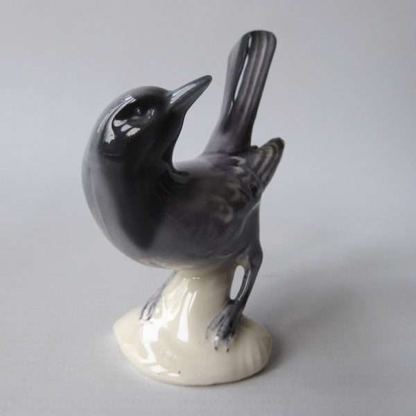 Goebel West German 1960s-70s vintage porcelain bird figurine CV31, grey redstart - Image 4