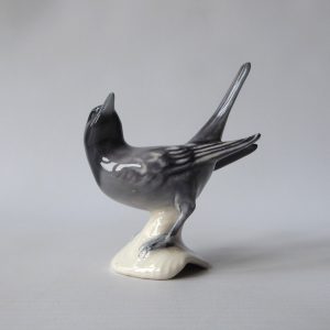 Goebel West German 1960s-70s vintage porcelain bird figurine CV31, grey redstart