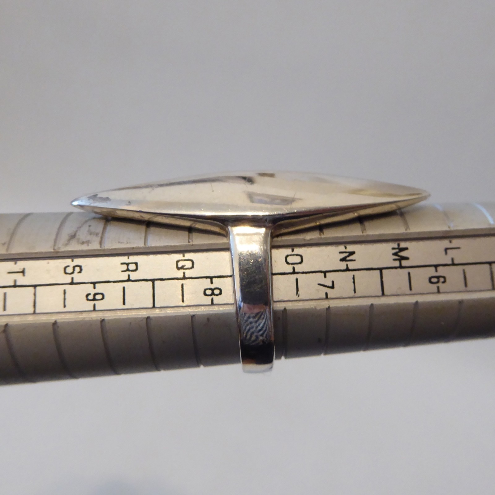 Guldfynd AB Swedish sterling silver 925 ring, Modernist vintage Statement size P - Image 8