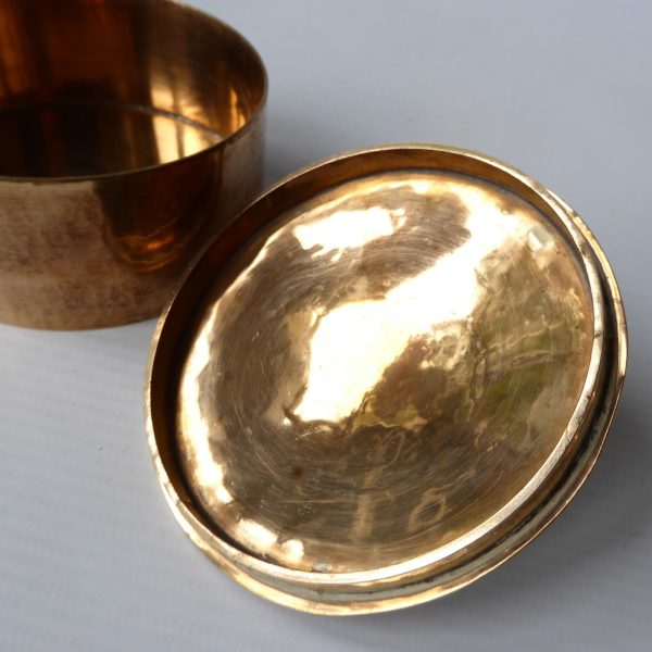 Handmade copper lidded pot box, round vintage metalwork container. Ornament - Image 11