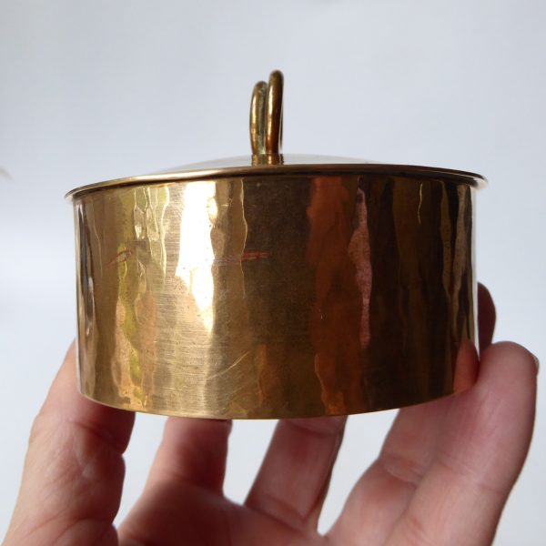 Handmade copper lidded pot box, round vintage metalwork container. Ornament - Image 7