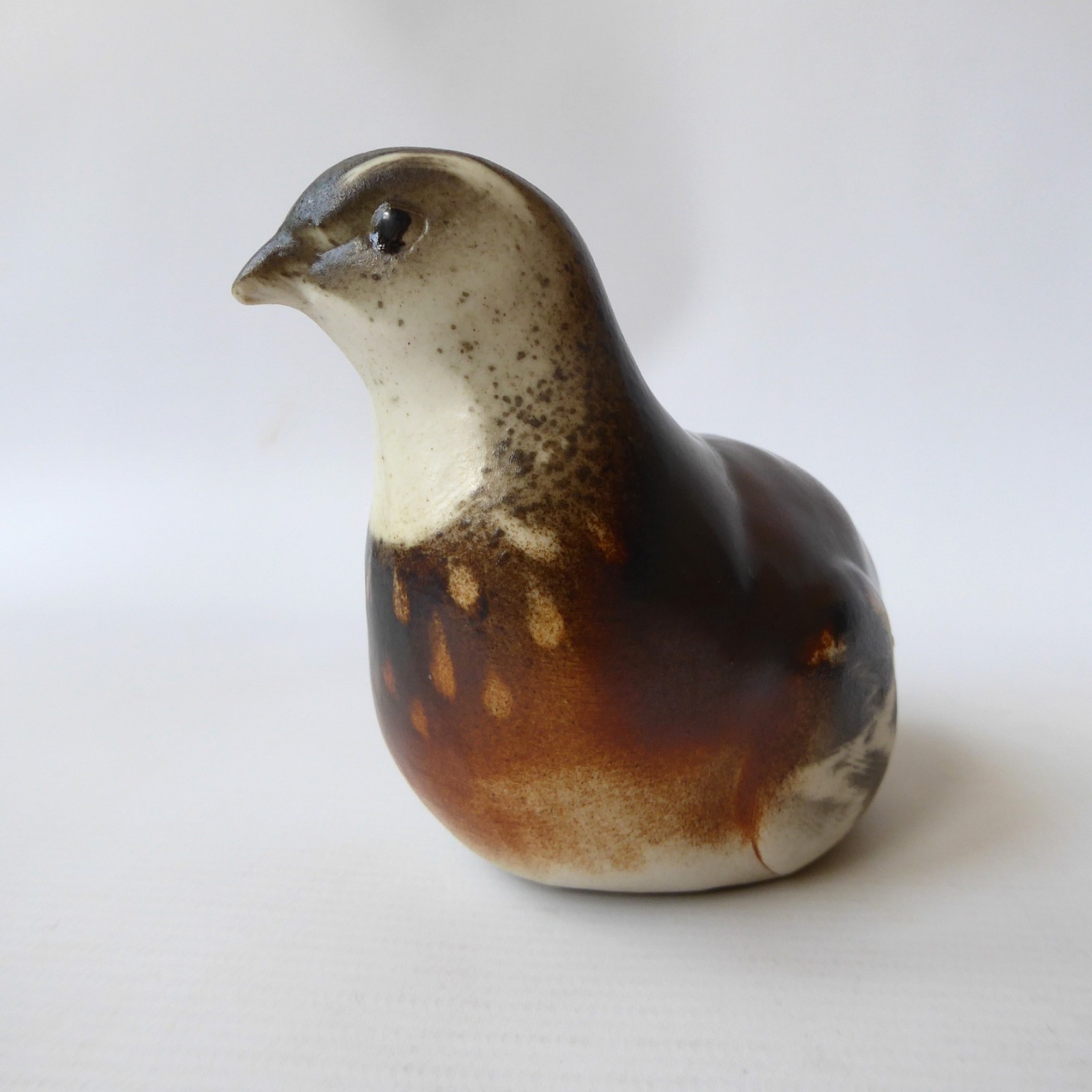 Helmsdale Pottery partridge bird, David & Penny Woodley Scottish handmade figure - Image 6