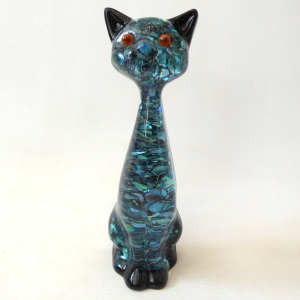 Paua shell Ariki New Zealand kitsch long neck cat, resin lucite. Vintage retro