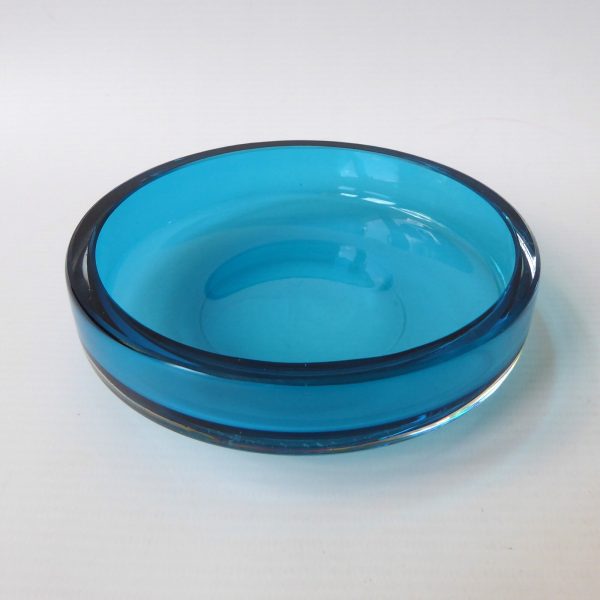 Rare Whitefriars 9753 bowl dish, kingfisher blue. Round 5" shallow c1970 vintage - Image 3