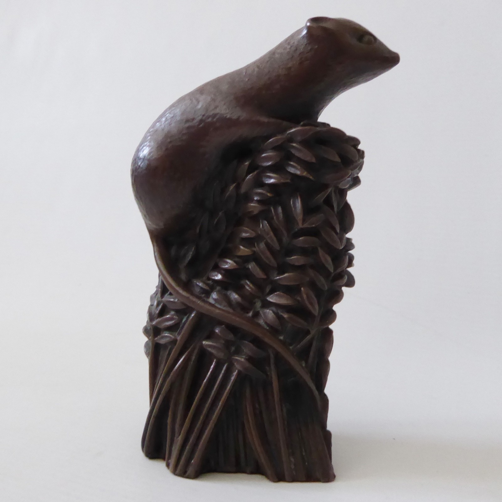 Richard Fisher mouse on wheat, bronze cold cast style sculpture, vintage 70s/80s - Image 4