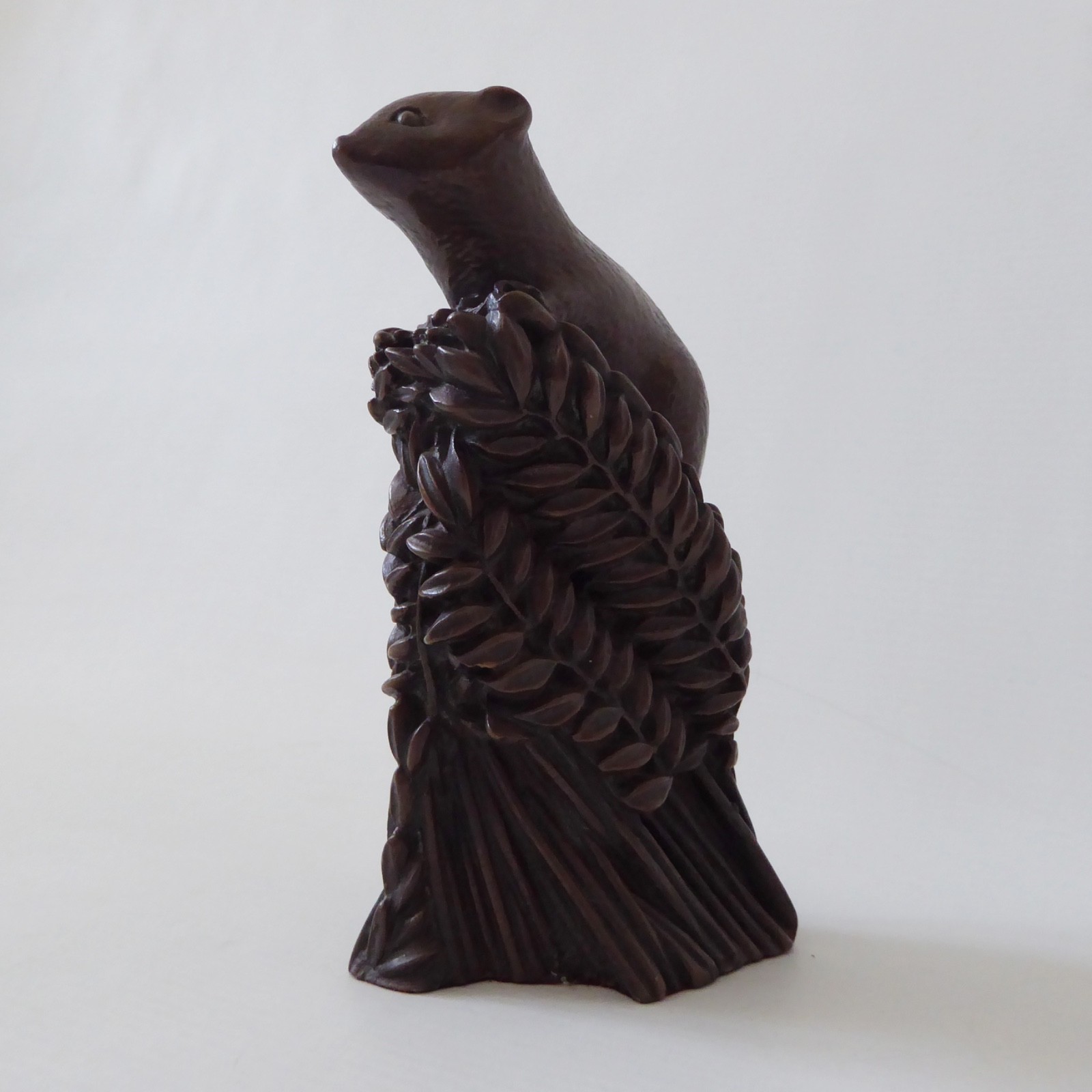 Richard Fisher mouse on wheat, bronze cold cast style sculpture, vintage 70s/80s - Image 7