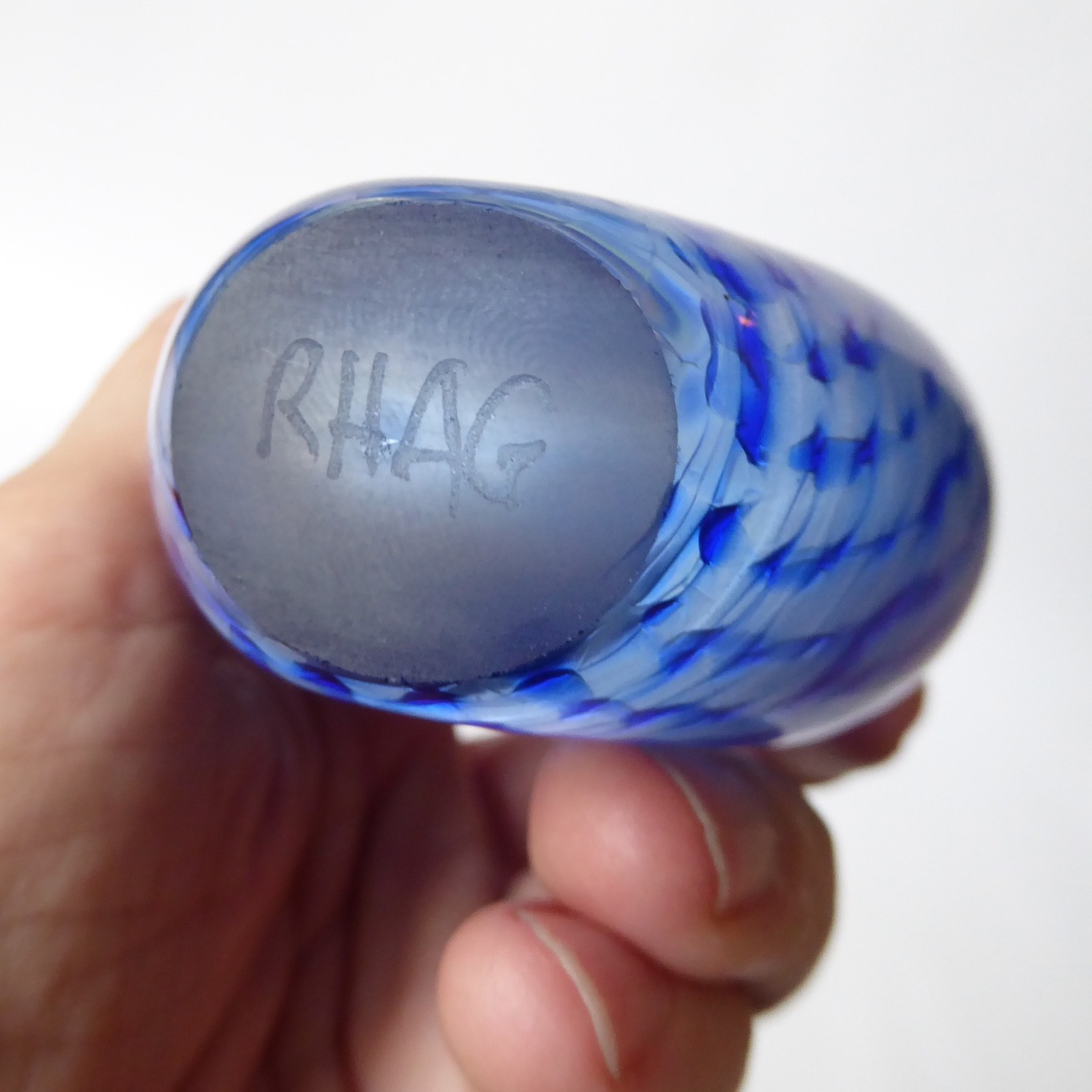 Robert Held (RHAG) art glass bottle, blue frosted twist stripe vase pot. Canada - Image 12