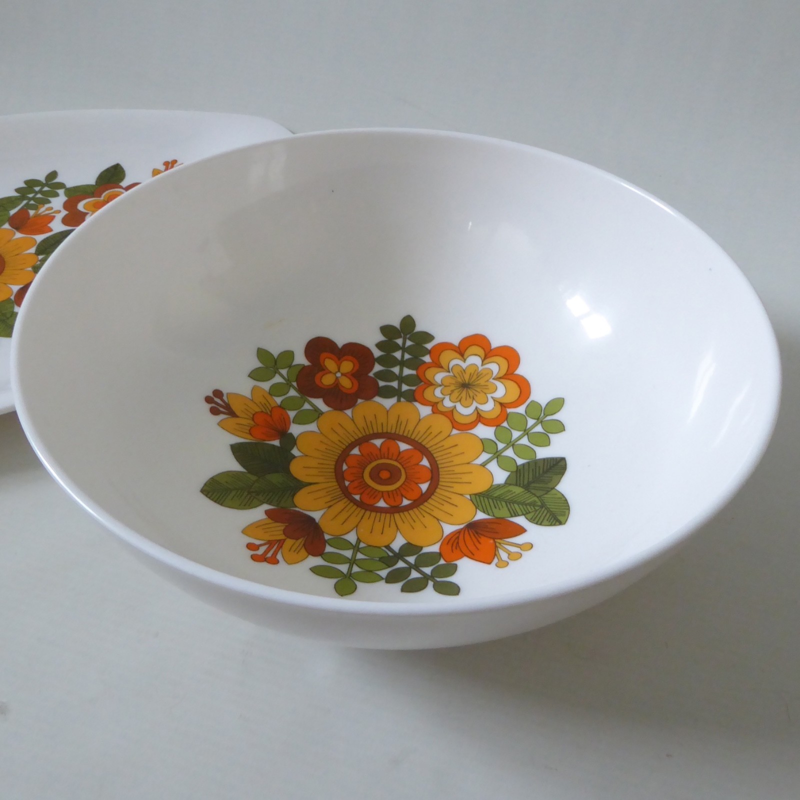 STYLE Italy per alimenti, 1970s retro melamine vintage large bowl & plate floral - Image 12