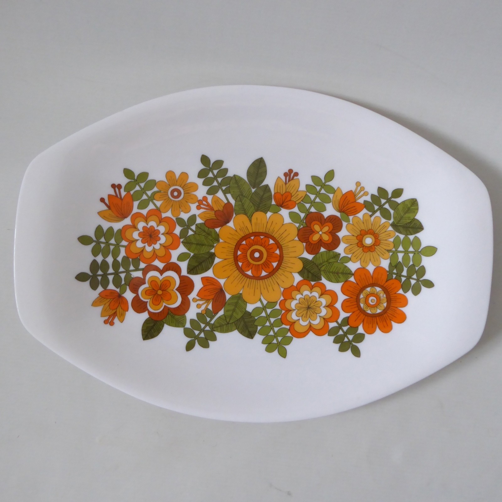 STYLE Italy per alimenti, 1970s retro melamine vintage large bowl & plate floral - Image 3