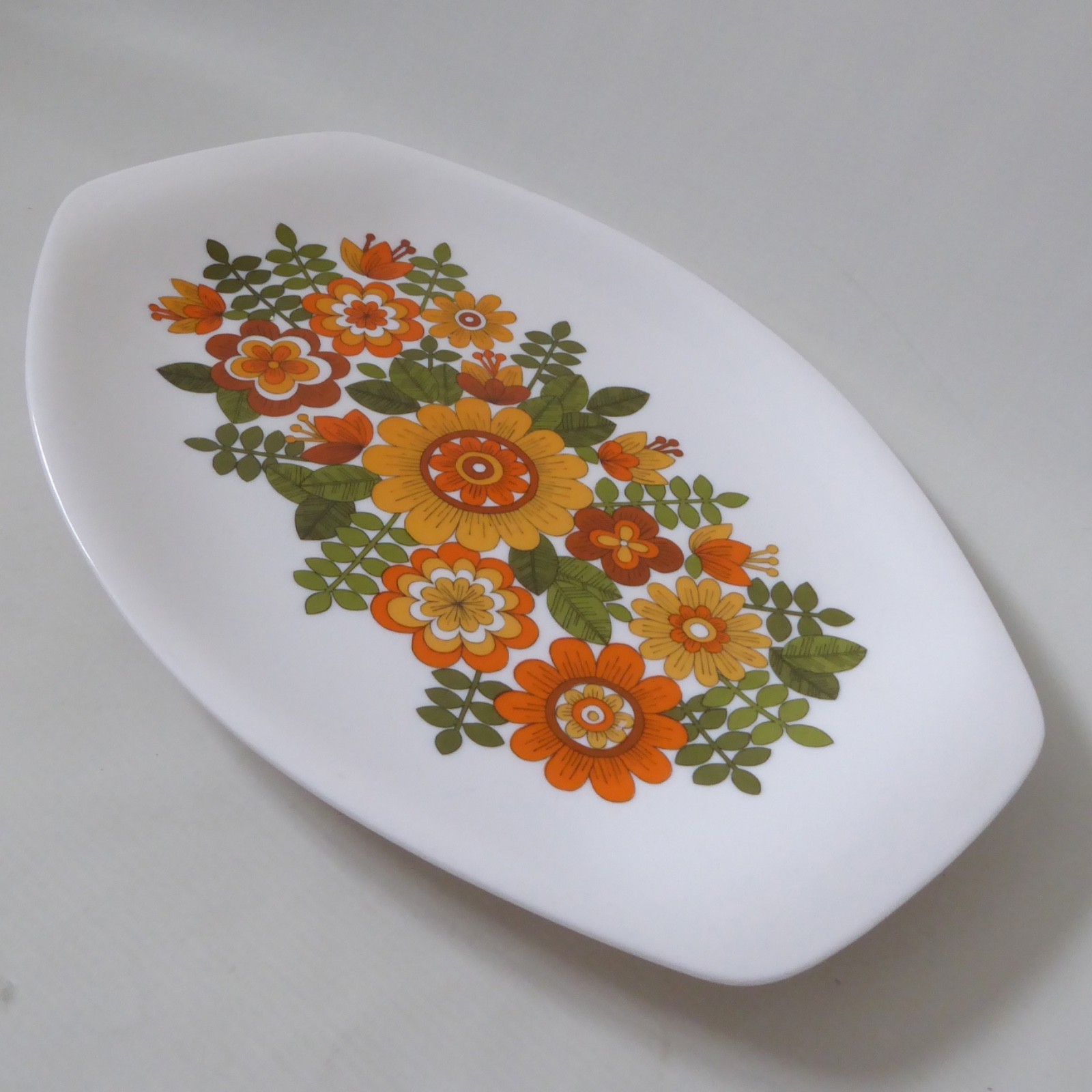 STYLE Italy per alimenti, 1970s retro melamine vintage large bowl & plate floral - Image 4