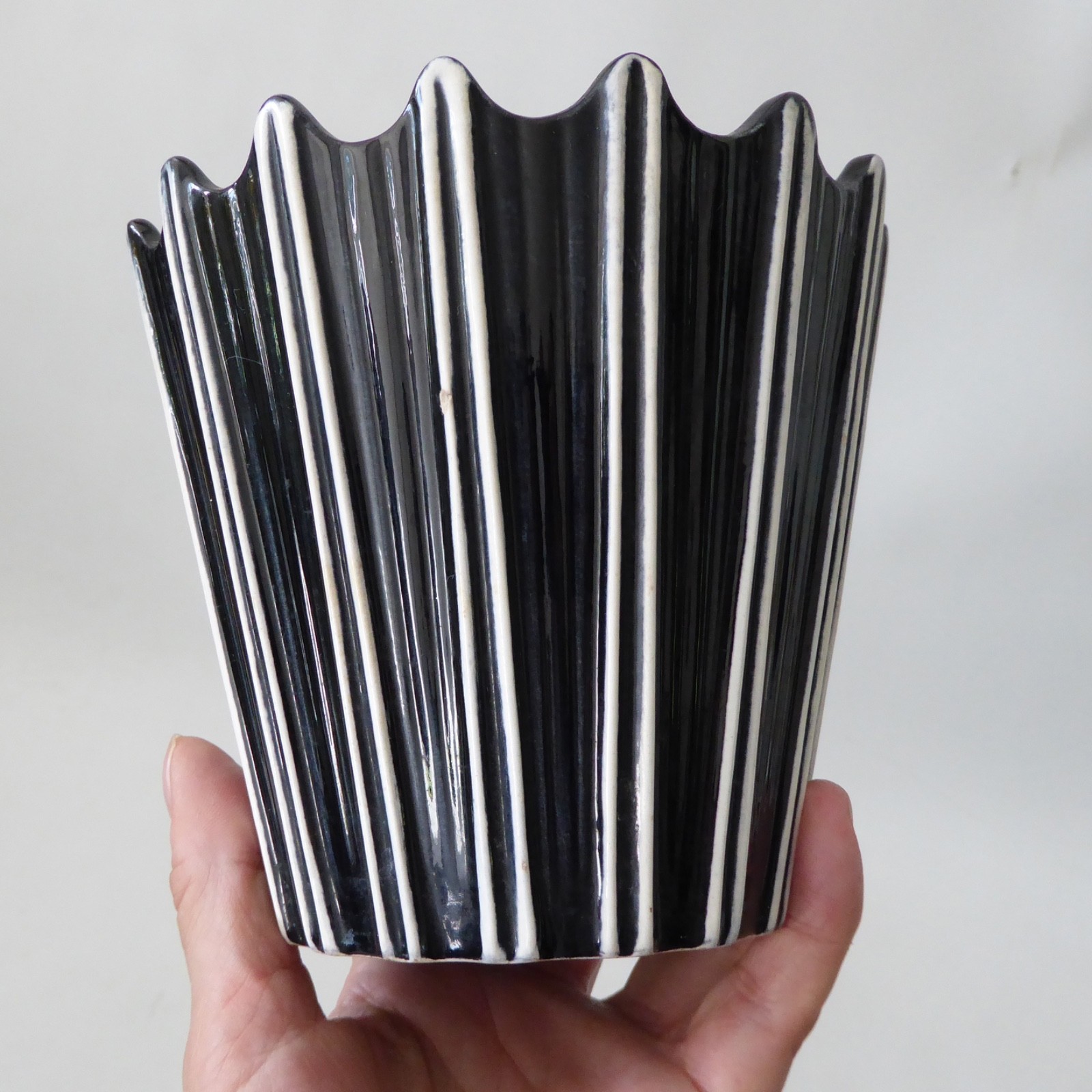 SylvaC 2171 Raphique vintage plant pot holder planter, black & white stripes 60s - Image 9