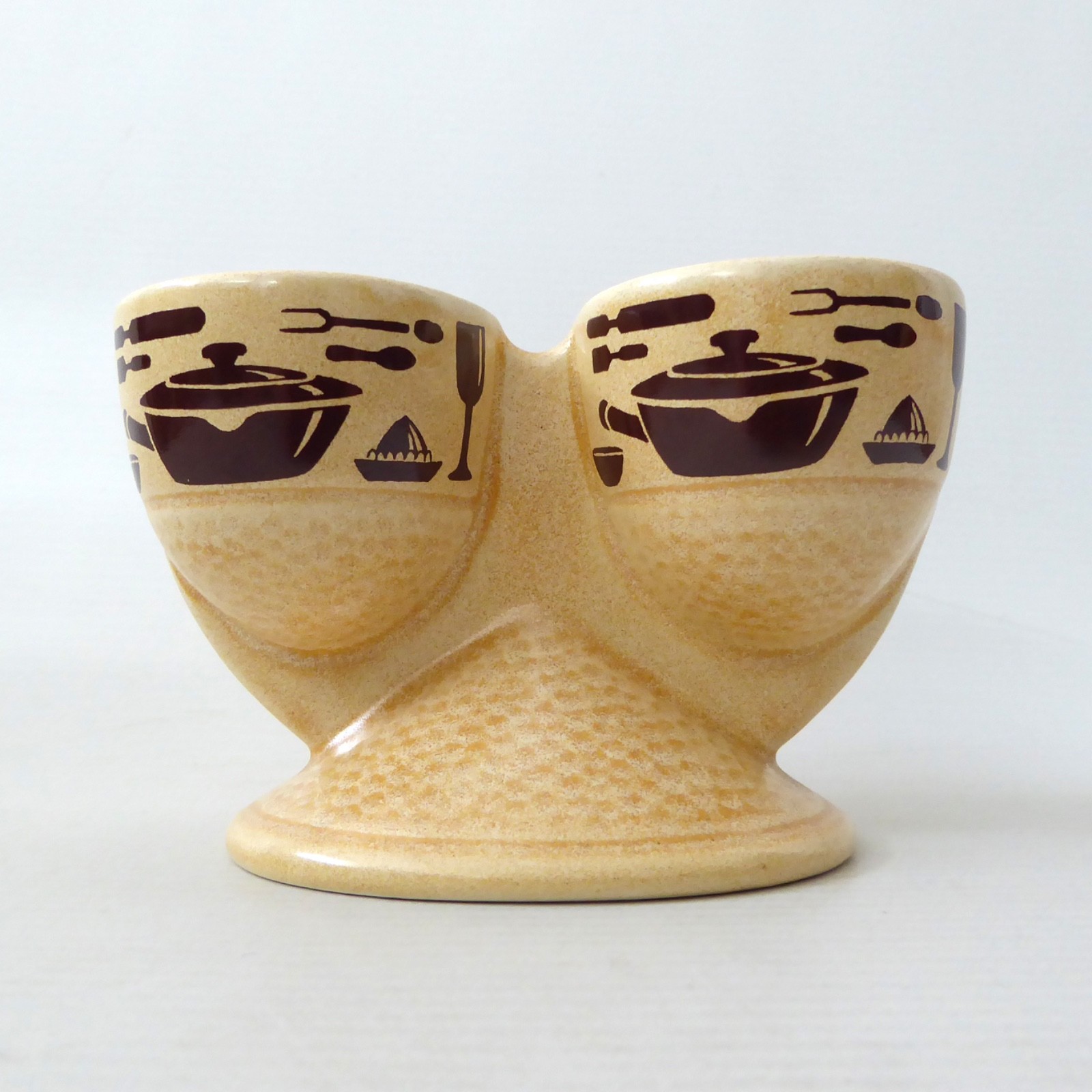 SylvaC Cordon Brun double egg cup holder, vintage 1970s retro 5364. Beige brown