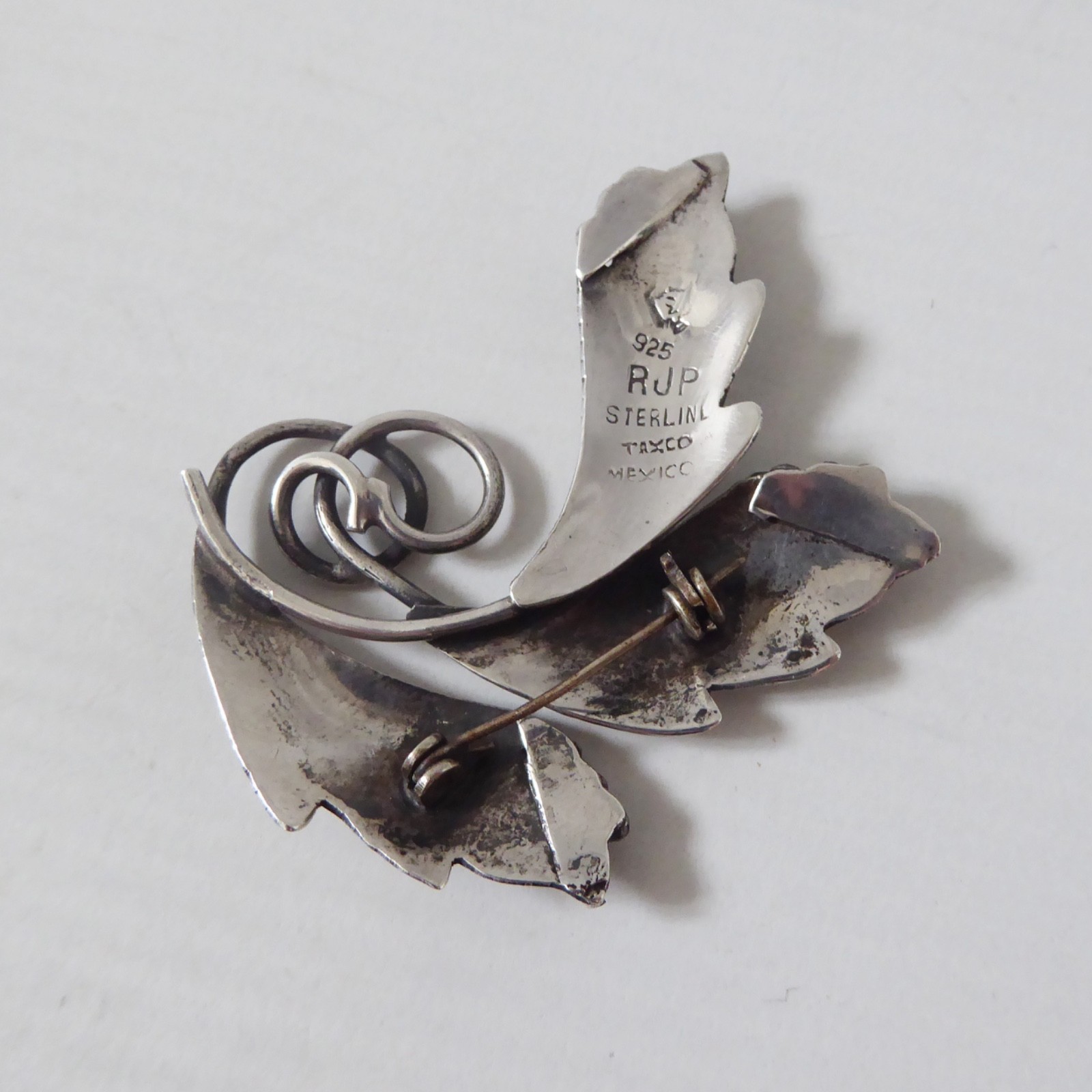Taxco Mexico RJP sterling 925 silver leaf brooch, vintage, Scandinavian style - Image 7