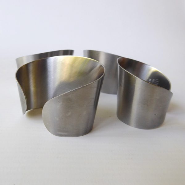 Thos. Nutbrown stainless steel 4 vintage modernist napkin serviette rings, 1970s - Image 5