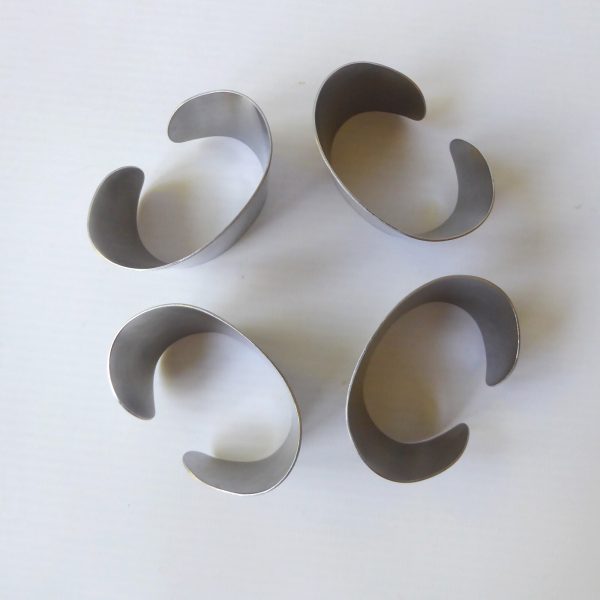 Thos. Nutbrown stainless steel 4 vintage modernist napkin serviette rings, 1970s - Image 8