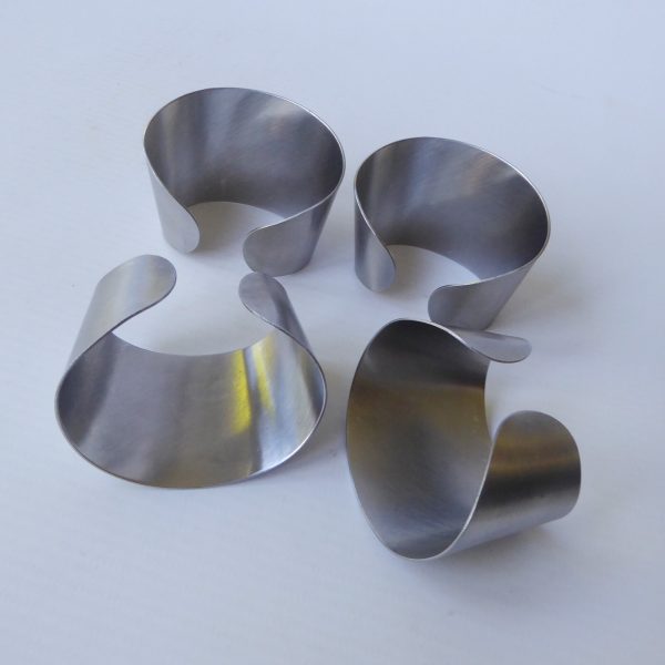 Thos. Nutbrown stainless steel 4 vintage modernist napkin serviette rings, 1970s - Image 10
