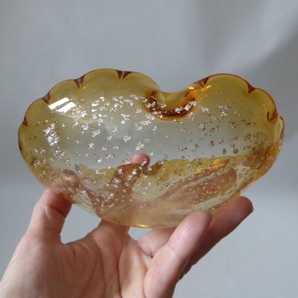 Vintage Murano art glass bowl. Gold & silver leaf scalloped controlled bubbles - Image 8