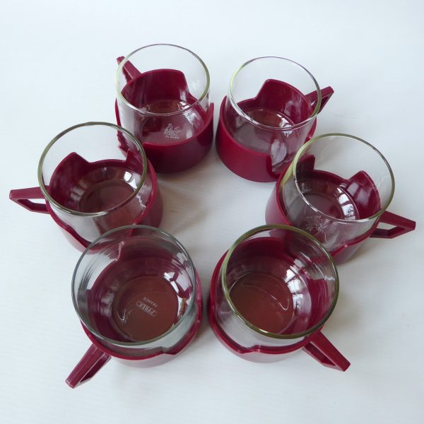Vintage Pyrex DrinkUps glass & burgundy cups mugs. Set 6 retro drink ups - Image 4
