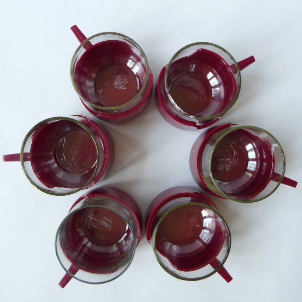 Vintage Pyrex DrinkUps glass & burgundy cups mugs. Set 6 retro drink ups - Image 5