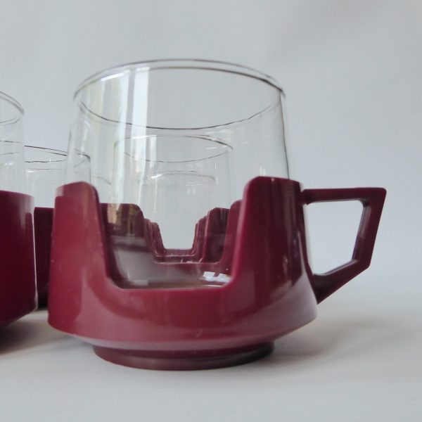 Vintage Pyrex DrinkUps glass & burgundy cups mugs. Set 6 retro drink ups - Image 8