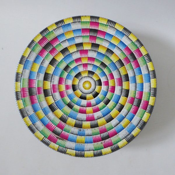 Vintage Raffia 8" round biscuit tin, Huntley & Palmers Ltd Reading multicoloured