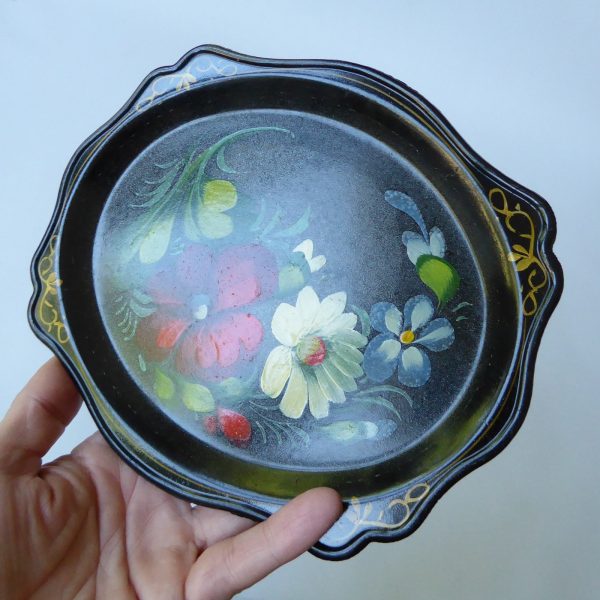 Vintage USSR Soviet Russian Lacquer Ware small tray, black & gold flowers 1970s - Image 7