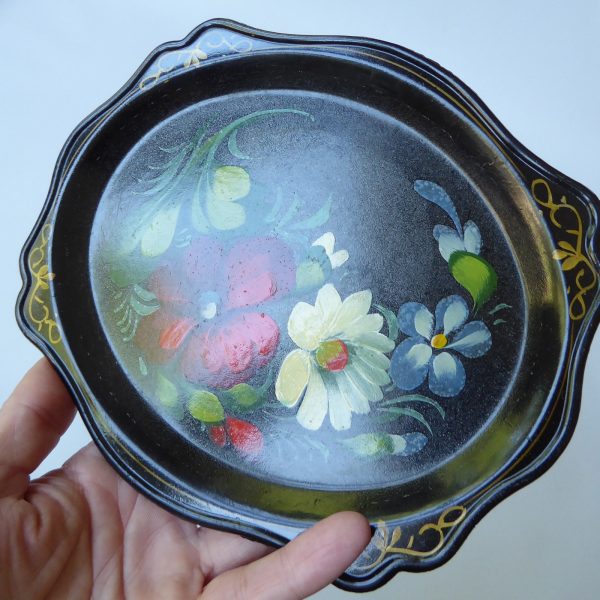 Vintage USSR Soviet Russian Lacquer Ware small tray, black & gold flowers 1970s - Image 8