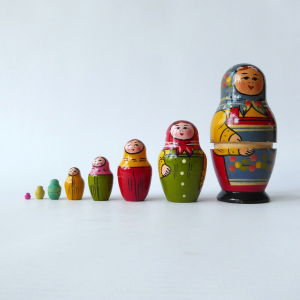 Vtg Russian USSR nesting dolls set 8 hand painted, Babooska Matryoshk folk art