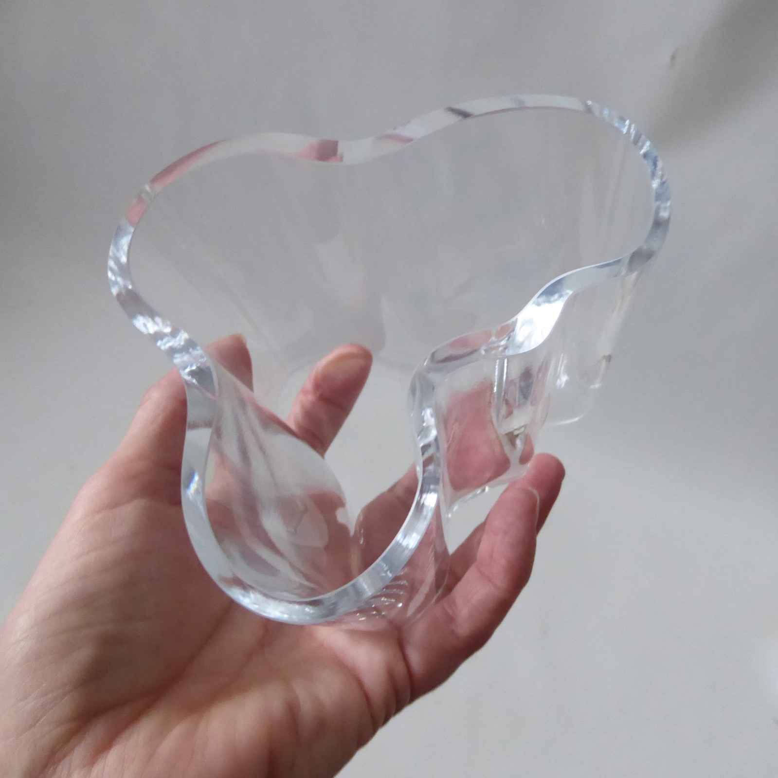 iittala Alvar Aalto Savoy art glass vase, clear crystal wave. Vintage Finland