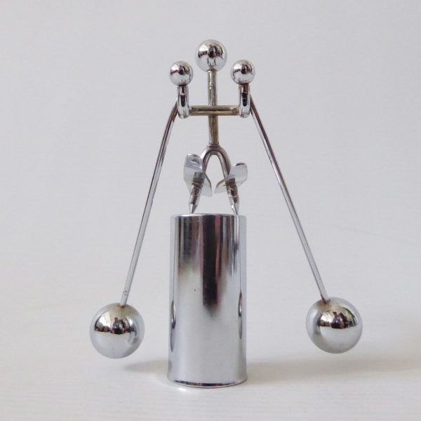 1980s ski steel balance rocking desk accessory vintage executive toy figurine - Image 3