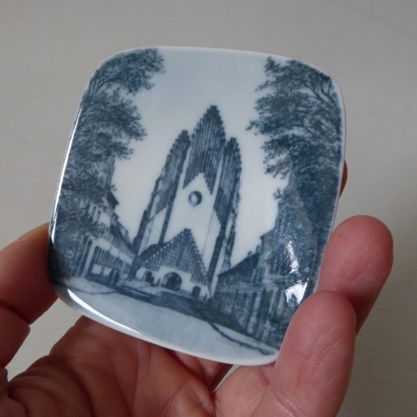 Bing & Grondahl B&G Denmark pin dish, 8cm wall plate Grundtvigskirken Denmark - Image 5