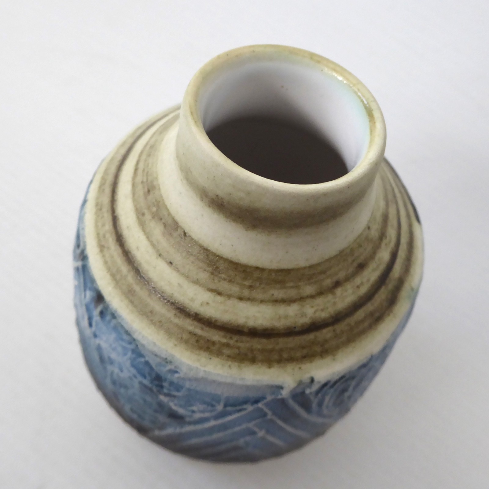 Carn Pottery small blue bud stem posy vase, John Beusmans. 1970s vintage retro - Image 8