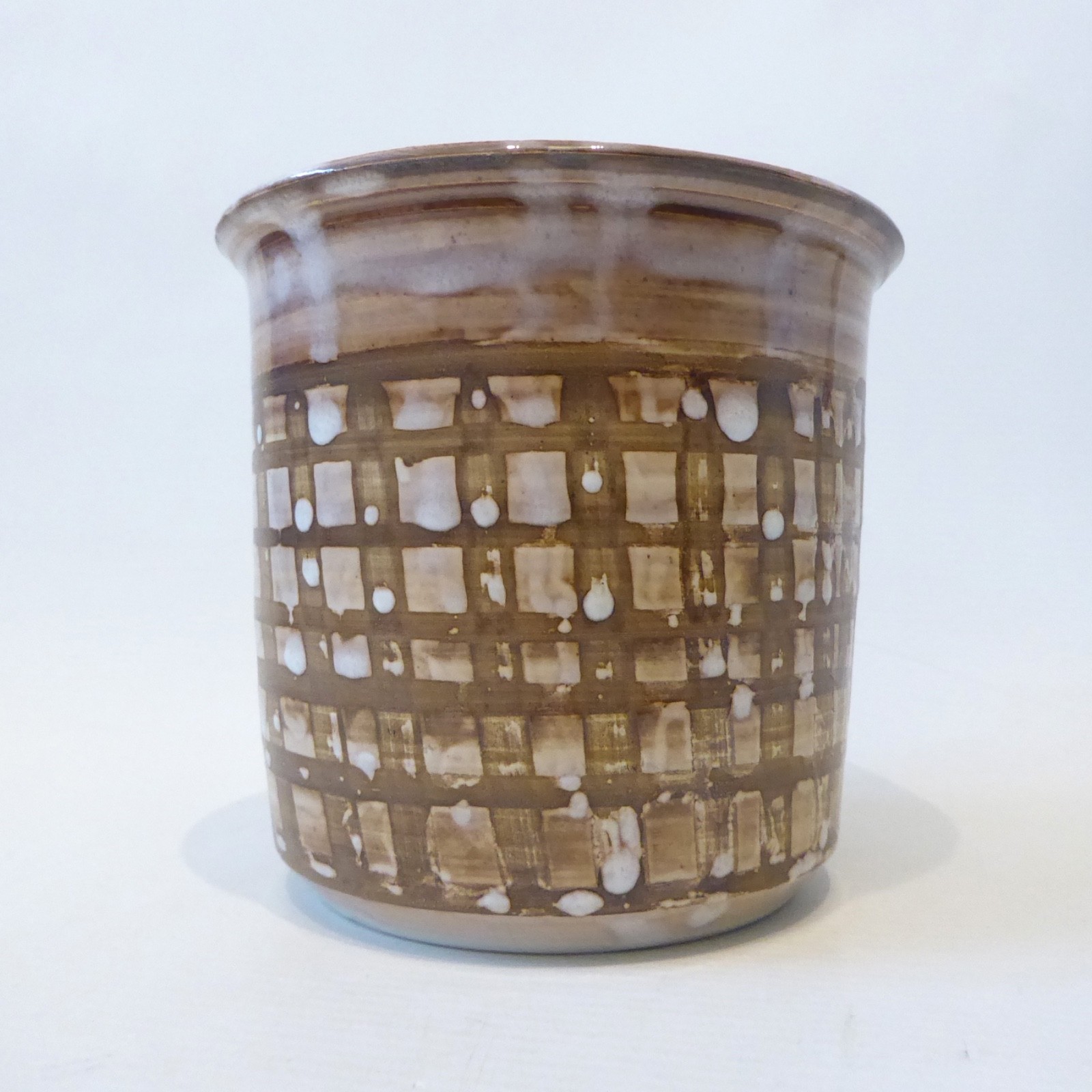 David Sharp Rye pottery 1970s plant pot holder planter, art/studio. Brown stripe