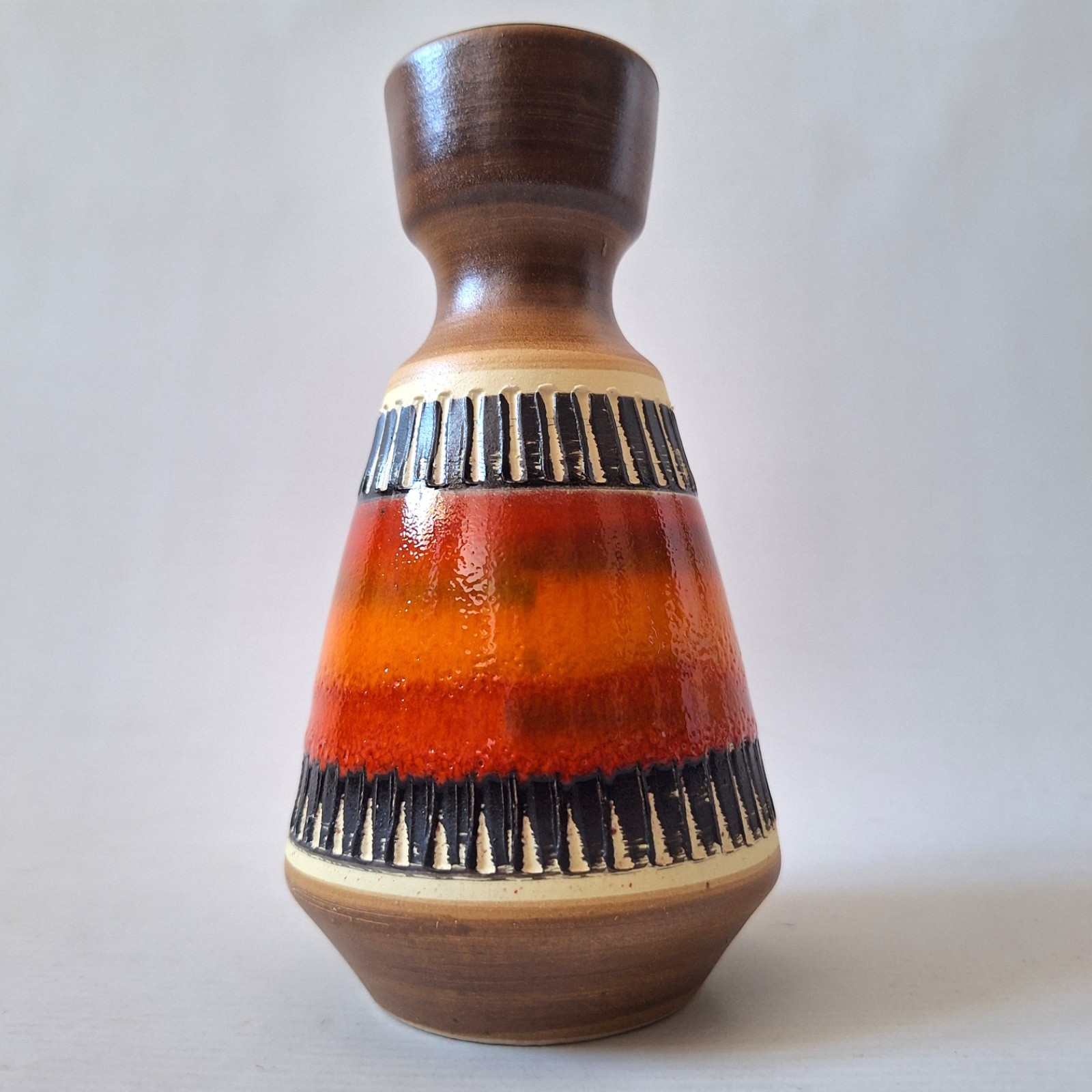 Dumler & Breiden West German pottery vase 303-16 glossy orange stripe. Retro 60s - Image 5