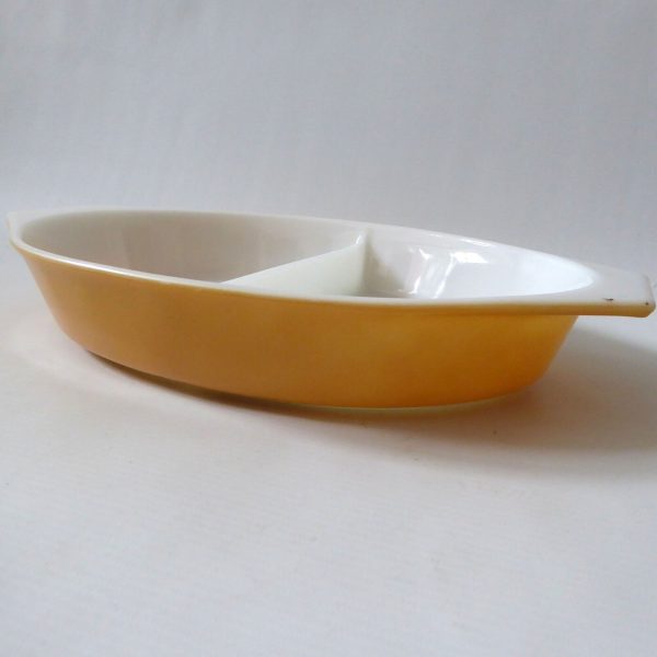 Excellent vintage Pyrex USA deep yellow divided vegetable serving dish. 1 quart - Image 5