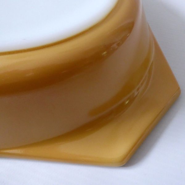 Excellent vintage Pyrex USA deep yellow divided vegetable serving dish. 1 quart - Image 8