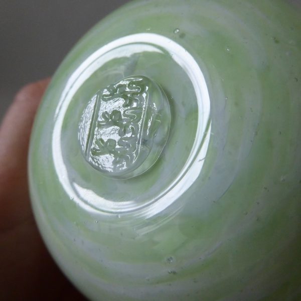 Guernsey Island Studio art glass speckled pale green & white vase, stamped, 80s - Image 10