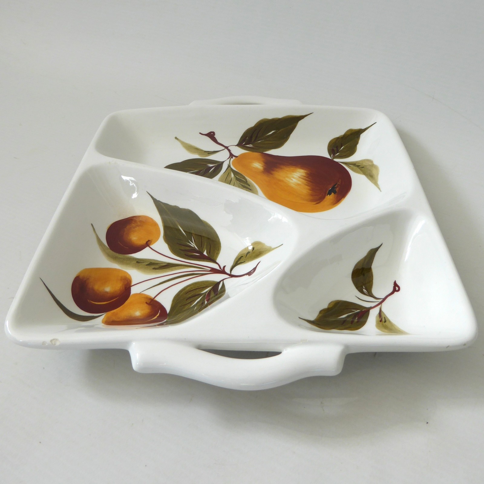 Italian vintage fruit dish, ceramic hand painted pear, cherries leaves A3/216 - Image 8